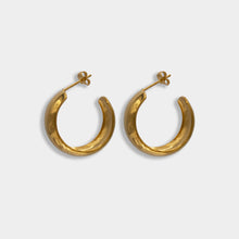 Load image into Gallery viewer, Willow Curved Wide Hoop Earrings

